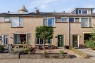 Instapklaar wonen in hartje Meerkerk!