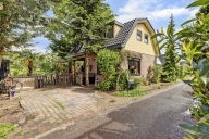 Vrijstaande recreatiewoning met panoramisch polderzicht aan het Merwedekanaal - Parc Merwede in Meerkerk!